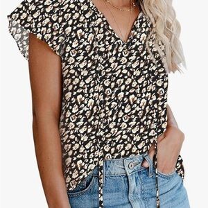 Black and Cream Flutter Sleeve Ruffled Blouse with tie